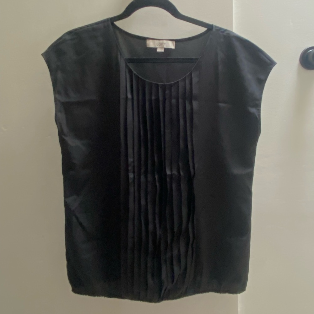 LOFT Classic Black Top